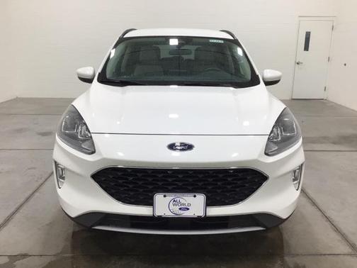 Photo 4 of 66 of 2020 Ford Escape SEL