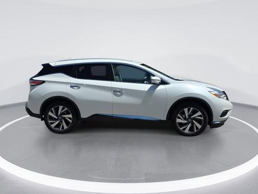 Pearl White 2017 Nissan Murano SL