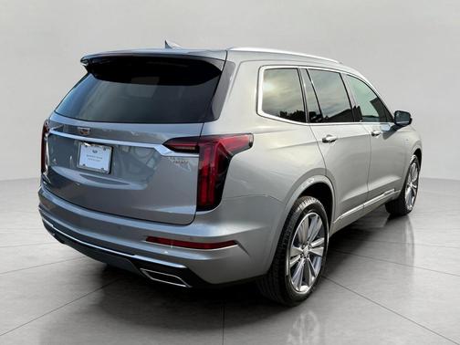 2025 Cadillac XT6 Premium Luxury AWD