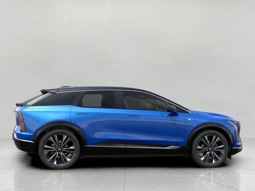 Coastal Blue Metallic 2026 Cadillac OPTIQ Premium Luxury
