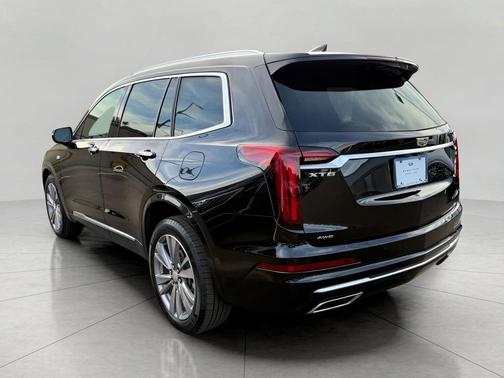 2025 Cadillac XT6 Premium Luxury AWD