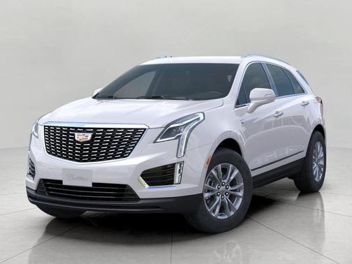 Crystal White Tricoat 2026 Cadillac XT5 Luxury