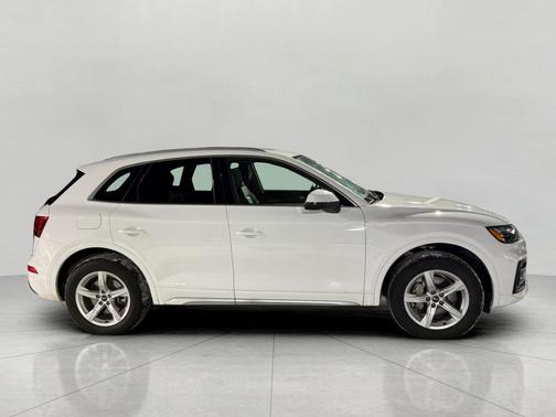 2021 Audi Q5 45 Premium