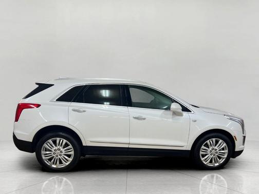 2017 Cadillac XT5 Premium Luxury