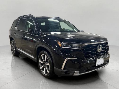 2023 Honda Pilot AWD Elite