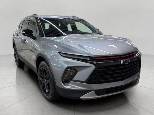 Sterling Gray Metallic 2024 Chevrolet Blazer 3LT