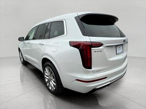 2023 Cadillac XT6 Premium Luxury AWD