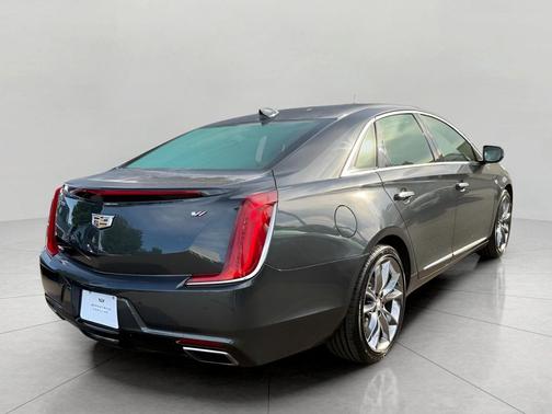 2018 Cadillac XTS Platinum