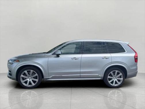 2019 Volvo XC90 T6 Inscription