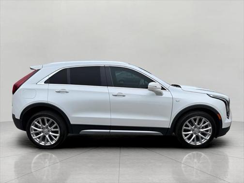 2020 Cadillac XT4 Premium Luxury