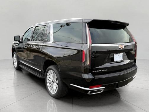 2023 Cadillac Escalade ESV Luxury