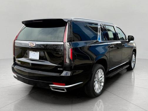 2023 Cadillac Escalade ESV Luxury