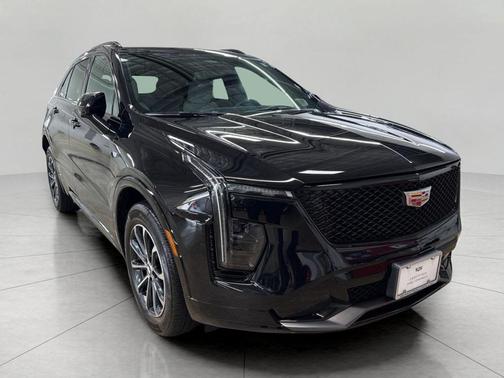 Stellar Black Metallic 2025 Cadillac XT4 Sport