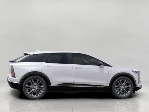 2025 Cadillac OPTIQ Sport