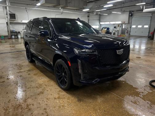 2023 Cadillac Escalade Sport Platinum