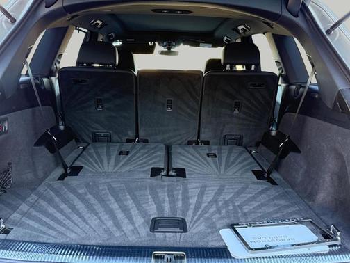 2024 Audi Q7 55 Premium Plus