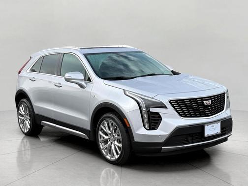 2022 Cadillac XT4 Premium Luxury