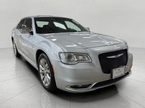Silver Mist Clearcoat 2019 Chrysler 300 Limited