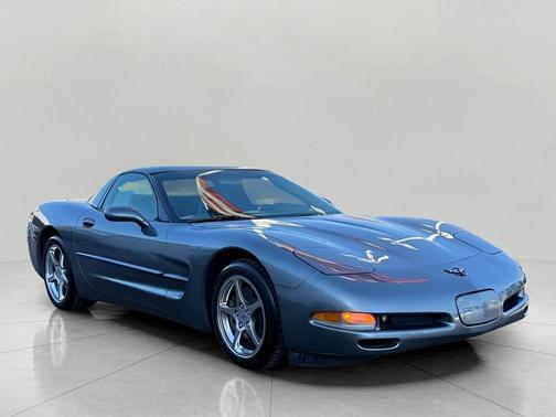 2004 Chevrolet Corvette Base