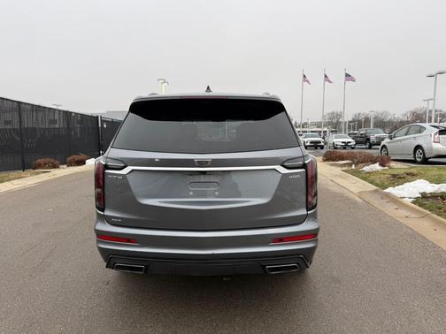 2022 Cadillac XT6 Sport AWD