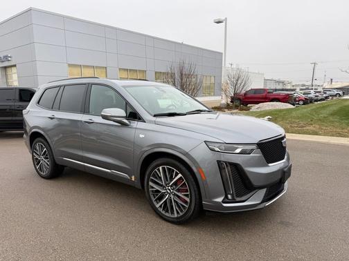 2022 Cadillac XT6 Sport AWD