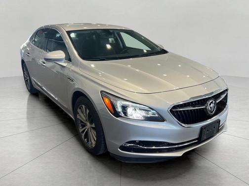 2017 Buick LaCrosse Essence