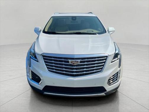 2017 Cadillac XT5 Platinum