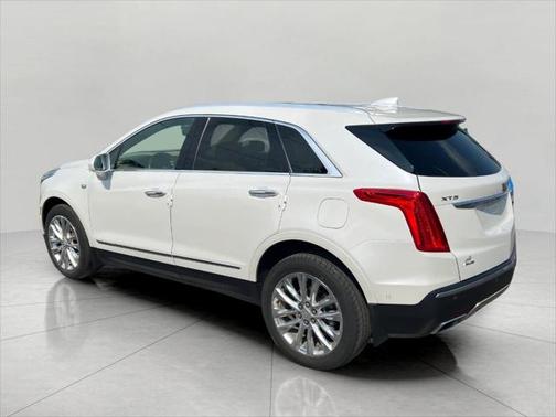 2017 Cadillac XT5 Platinum