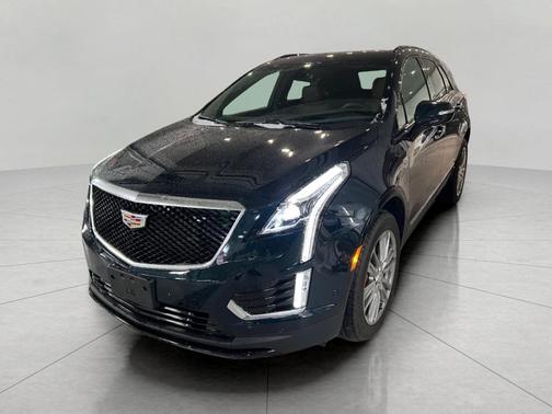 2025 Cadillac XT5 Sport