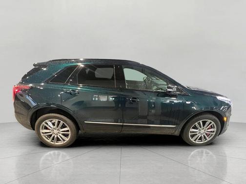 2025 Cadillac XT5 Sport