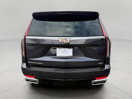 2022 Cadillac Escalade Luxury
