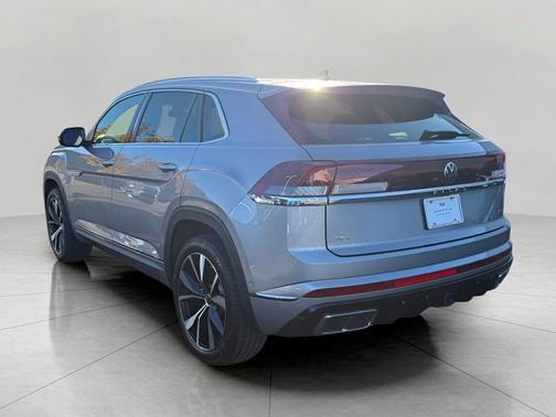 2024 Volkswagen Atlas Cross Sport 2.0T SEL Premium