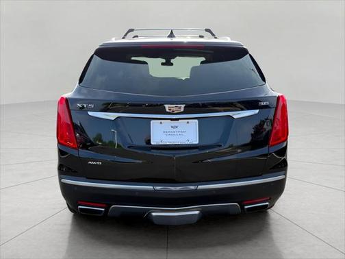 2017 Cadillac XT5 Platinum
