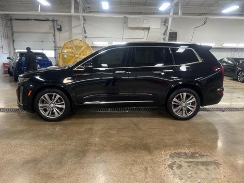 2024 Cadillac XT6 Premium Luxury AWD