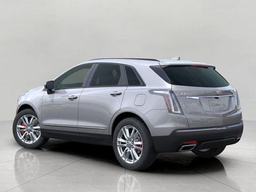 Argent Silver Metallic 2026 Cadillac XT5 Sport
