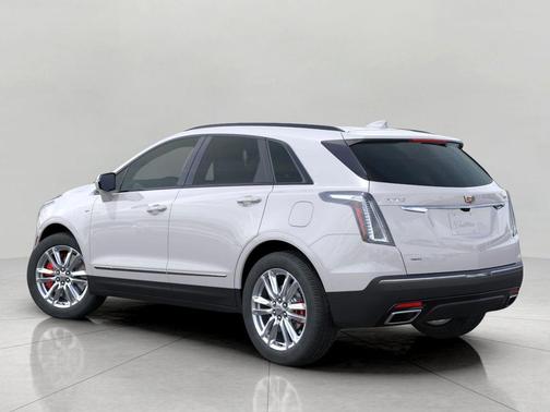 2026 Cadillac XT5 Sport