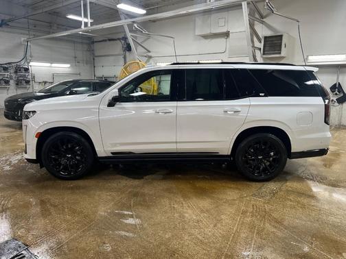 2022 Cadillac Escalade Sport Platinum