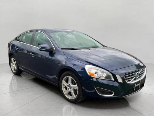 2012 Volvo S60 T5