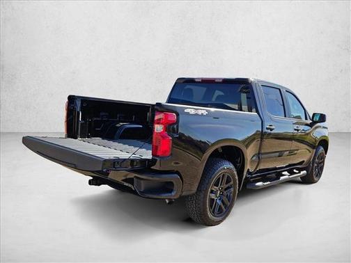 Black 2026 Chevrolet Silverado 1500 Custom
