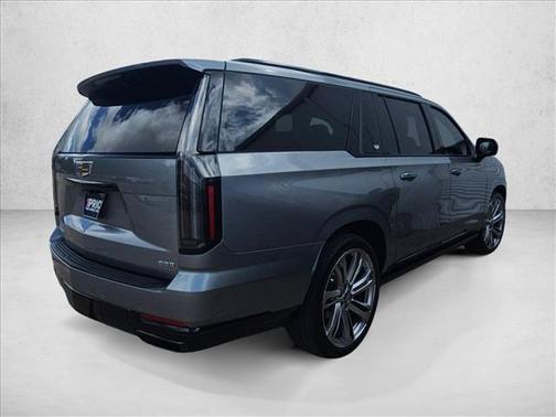 Argent Silver Metallic 2025 Cadillac Escalade ESV Sport Platinum