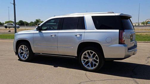 Quicksilver Metallic 2018 GMC Yukon Denali