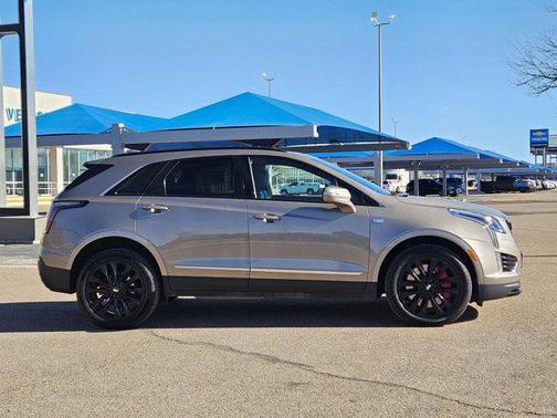 2023 Cadillac XT5 Sport