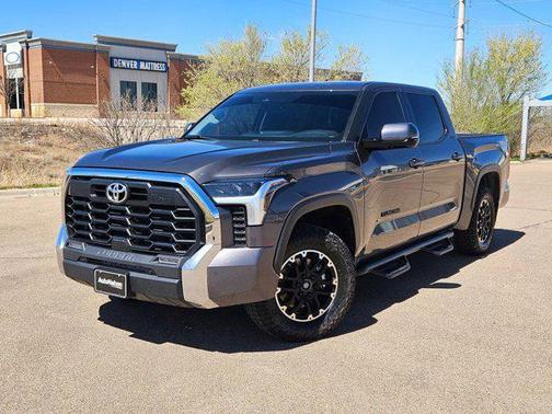 2022 Toyota Tundra SR5