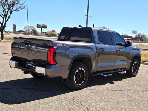 2022 Toyota Tundra SR5