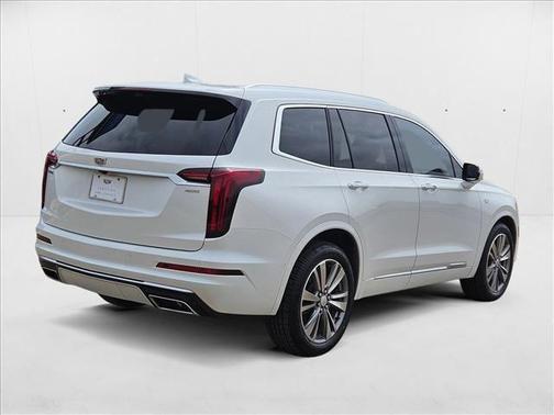 2021 Cadillac XT6 Premium Luxury FWD