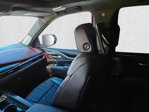 Crystal White Tricoat 2023 Cadillac Escalade Premium Luxury Platinum