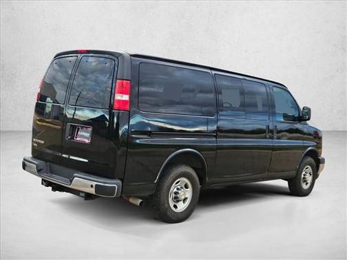 2024 Chevrolet Express 2500 LT