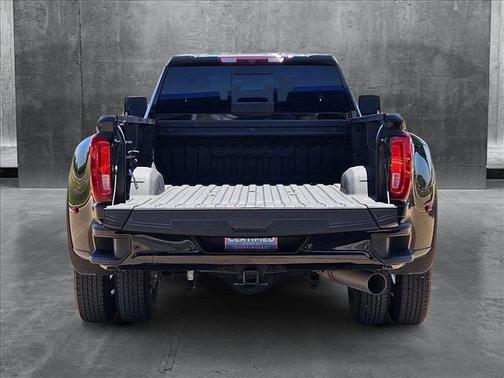 2023 GMC Sierra 3500 Denali