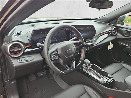 Mosaic Black Metallic 2026 Chevrolet Trax FWD 2RS