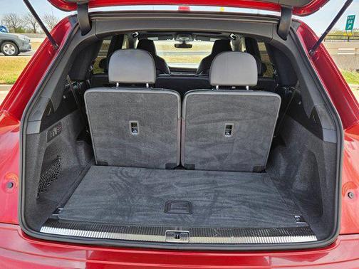 2022 Audi SQ7 4.0T Premium Plus